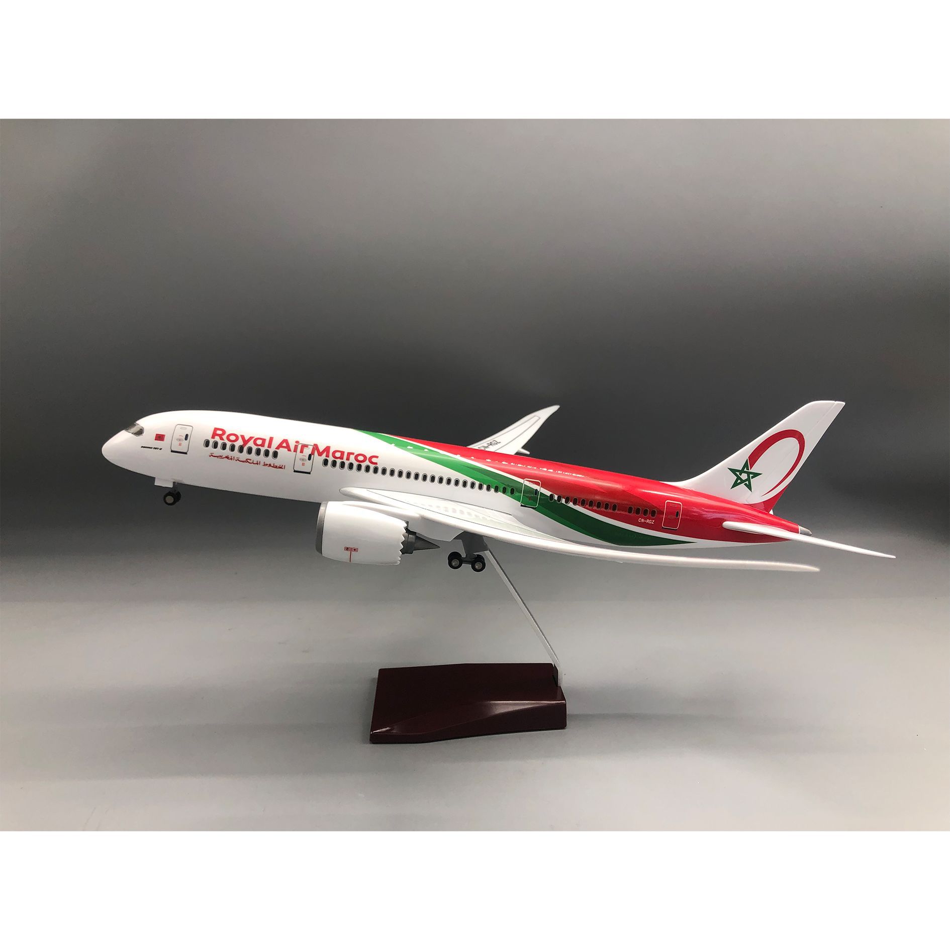 Office Technology - Modelo de Avión Royal Air Maroc